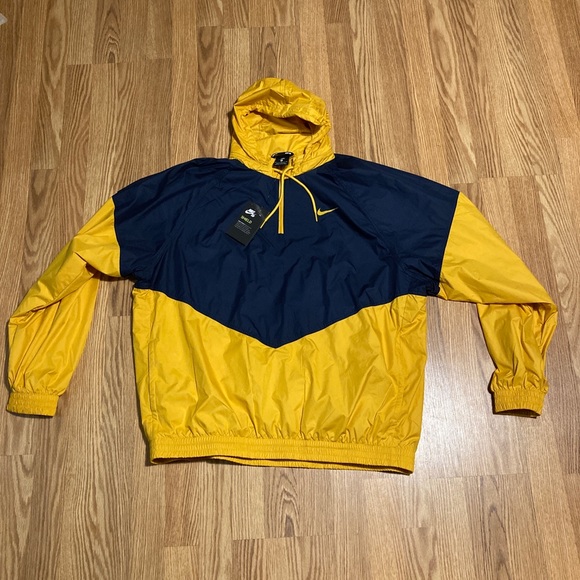 Nike Jackets Coats Nike Sb Shield Packable Hooded Mens Xl